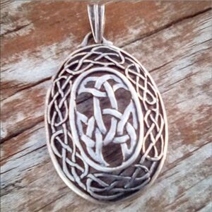 Vintage Silver Tone Celtic Knot Oval Openwork Pendant 2 Inch